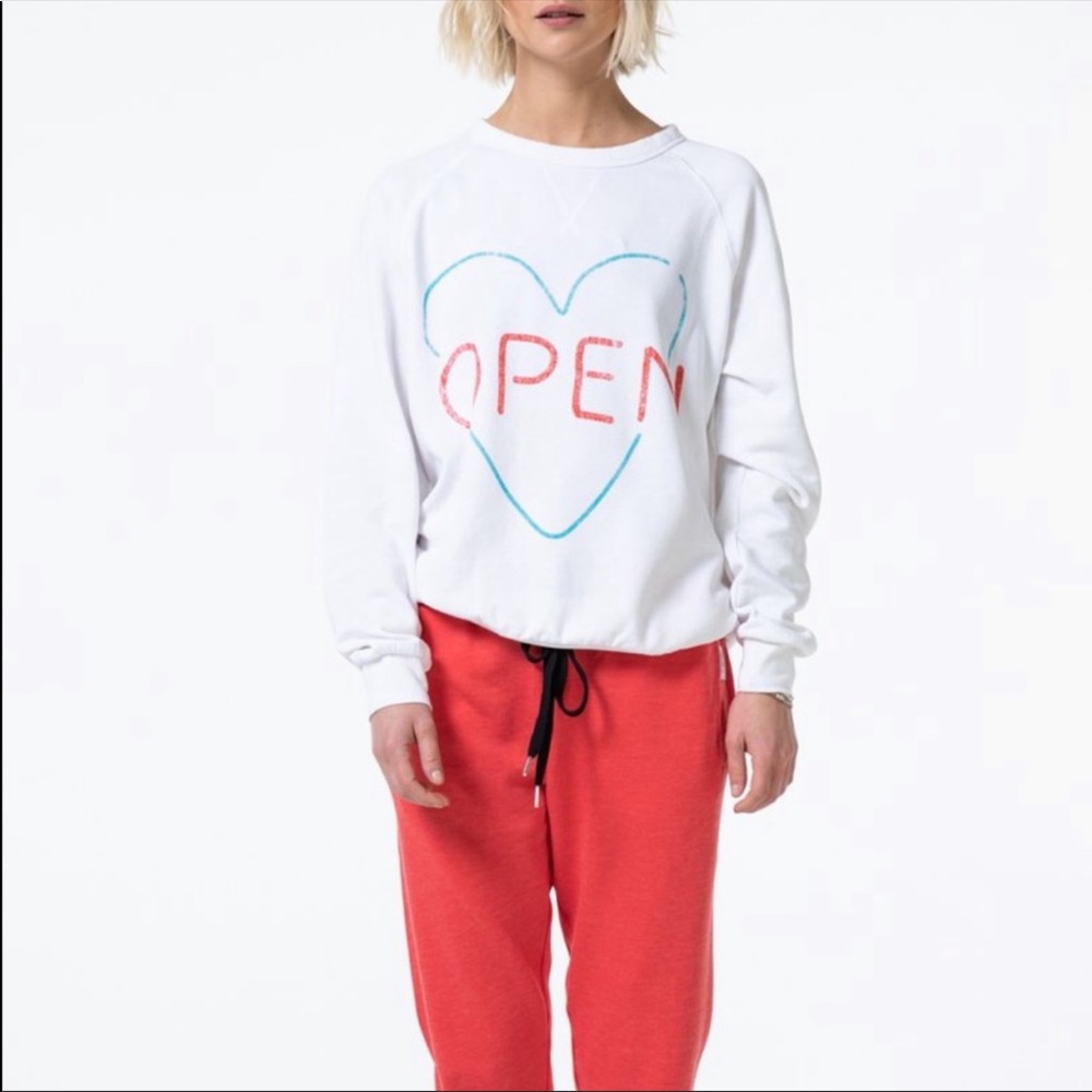 The Laundry Room white Open Heart Sweatshirt Small - Picture 3 of 13